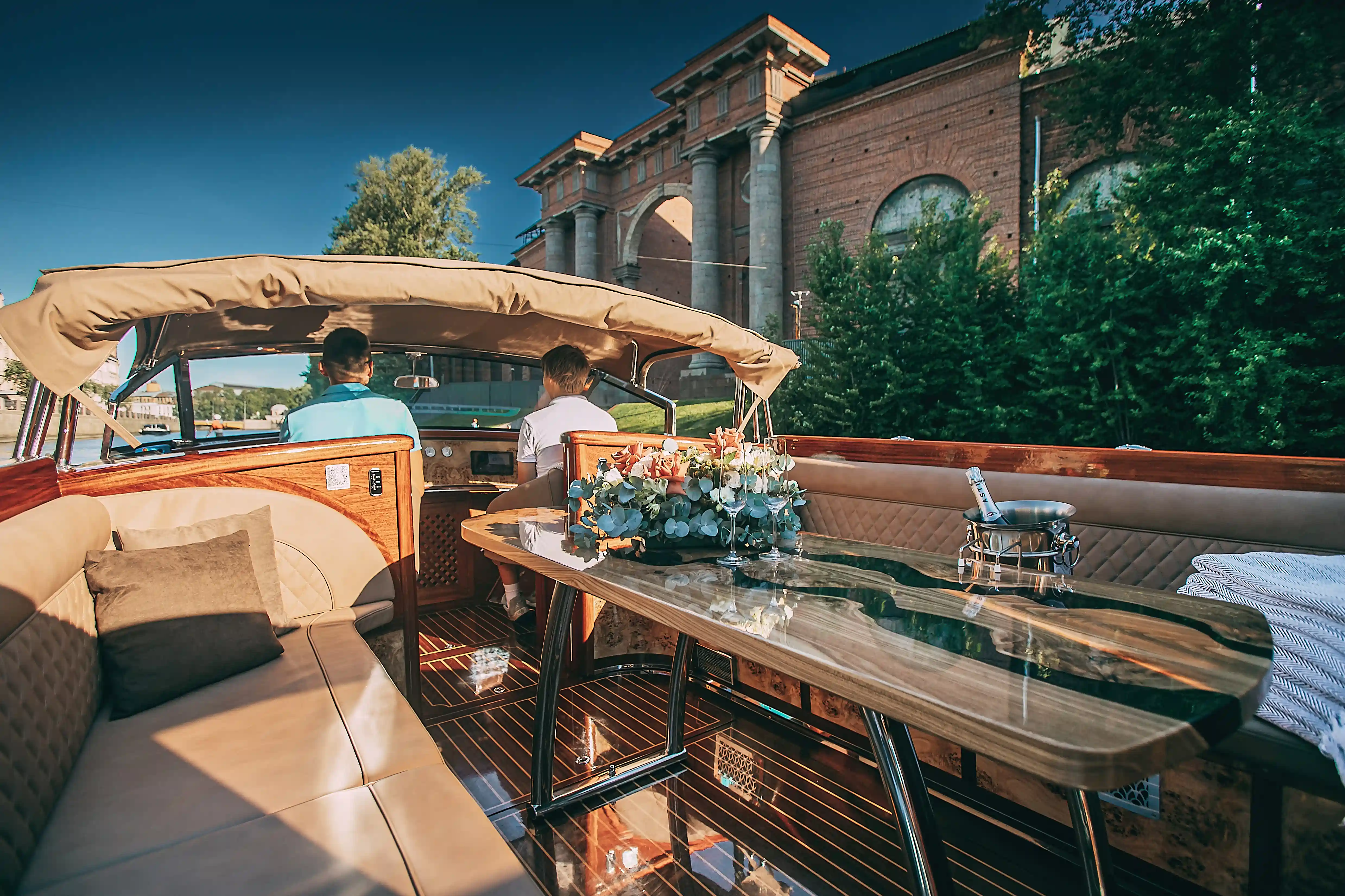 Катер Модена  image- 9